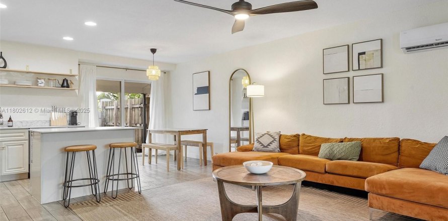 Casa en Fort Lauderdale, Florida 1 dormitorio, 76.74 m2 № 1730565