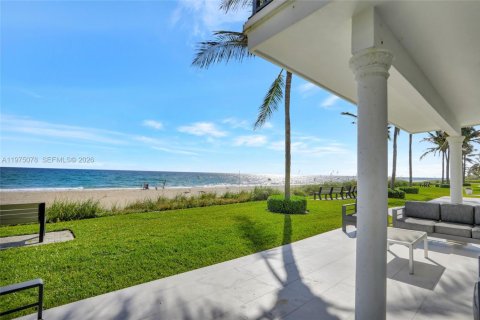 Townhouse in Hillsboro Beach, Florida 4 bedrooms, 213.68 sq.m. № 2040013 - photo 16