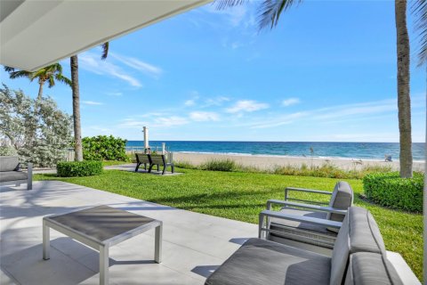 Townhouse in Hillsboro Beach, Florida 4 bedrooms, 213.68 sq.m. № 2040013 - photo 15