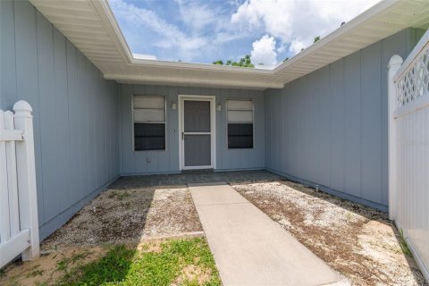 House in Crystal River, Florida 3 bedrooms, 149.76 sq.m. № 2110095 - photo 9