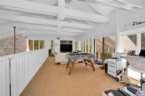 Купить виллу или дом в Корал-Гейблс, Флорида 4 спальни, 464.98м2, № 1978464 - фото 29