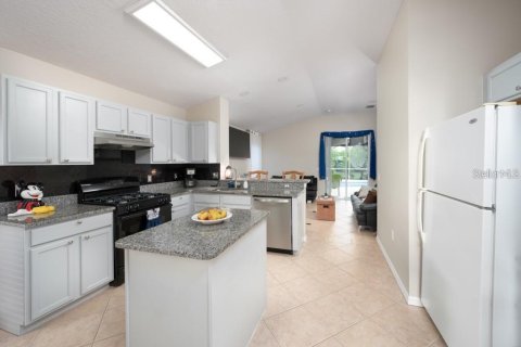House in Lakewood Ranch, Florida 3 bedrooms, 126.16 sq.m. № 1629787 - photo 3