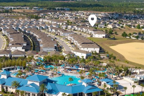 Casa en venta en Davenport, Florida, 5 dormitorios, 231.88 m2 № 2096143 - foto 3
