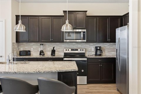 Casa en venta en Davenport, Florida, 5 dormitorios, 231.88 m2 № 2096143 - foto 14