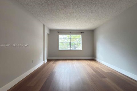 Copropriété à louer à Deerfield Beach, Floride: 2 chambres, 119.84 m2 № 2045481 - photo 15