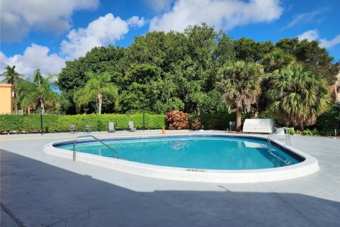 Copropriété à louer à Deerfield Beach, Floride: 2 chambres, 119.84 m2 № 2045481 - photo 24