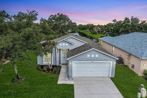 House in Vero Beach, Florida 3 bedrooms, 151.24 sq.m. № 2087502