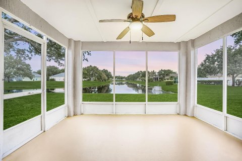 House in Vero Beach, Florida 3 bedrooms, 151.24 sq.m. № 2087502 - photo 26