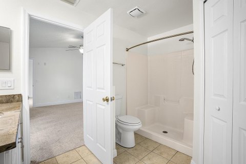 House in Vero Beach, Florida 3 bedrooms, 151.24 sq.m. № 2087502 - photo 18