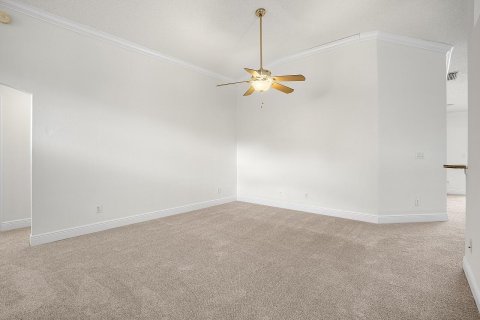 House in Vero Beach, Florida 3 bedrooms, 151.24 sq.m. № 2087502 - photo 5