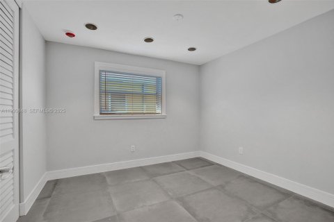 Apartment in Fort Lauderdale, Florida 3 bedrooms, 128.39 sq.m. № 1989524 - photo 24