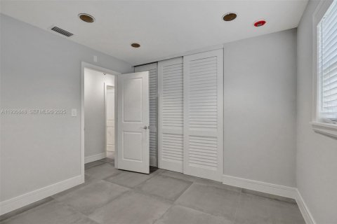 Apartment in Fort Lauderdale, Florida 3 bedrooms, 128.39 sq.m. № 1989524 - photo 22