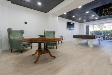 Condo in North Bay Village, Florida, 1 bedroom  № 2025035 - photo 21