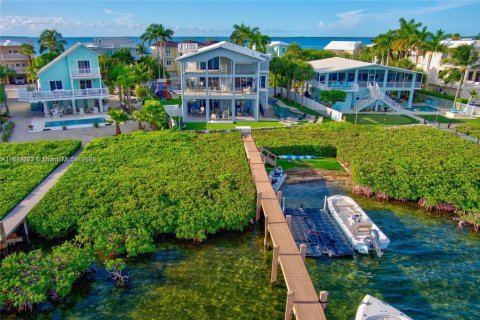 Casa en venta en Key Largo, Florida, 4 dormitorios, 271.83 m2 № 2021340 - foto 26