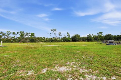 Villa ou maison à vendre à Deltona, Floride: 7 chambres, 467.58 m2 № 2401107 - photo 16