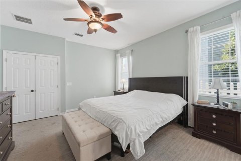 House in Orlando, Florida 4 bedrooms, 217.86 sq.m. № 2232216 - photo 28