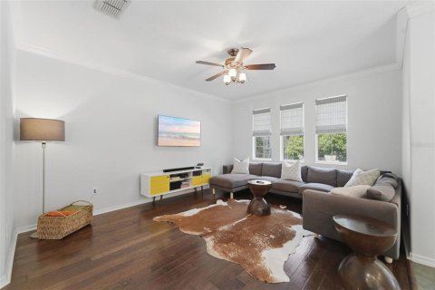 House in Orlando, Florida 4 bedrooms, 217.86 sq.m. № 2232216 - photo 15