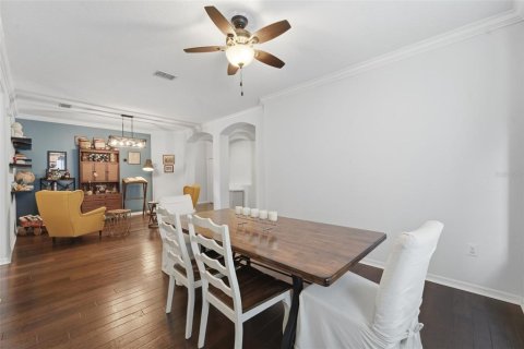 House in Orlando, Florida 4 bedrooms, 217.86 sq.m. № 2232216 - photo 10