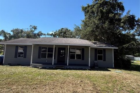 Villa ou maison à louer à Sarasota, Floride: 3 chambres, 107.02 m2 № 2388727 - photo 2