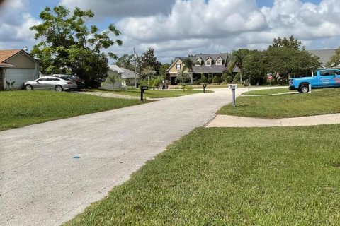 Casa en venta en Deltona, Florida, 3 dormitorios, 117.61 m2 № 1918256 - foto 29