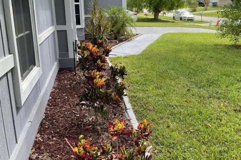 Casa en venta en Deltona, Florida, 3 dormitorios, 117.61 m2 № 1918256 - foto 2