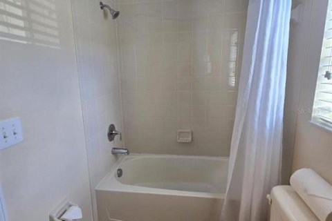 Townhouse in Wesley Chapel, Florida 4 bedrooms, 149.76 sq.m. № 2229499 - photo 23