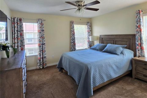 Townhouse in Wesley Chapel, Florida 4 bedrooms, 149.76 sq.m. № 2229499 - photo 30