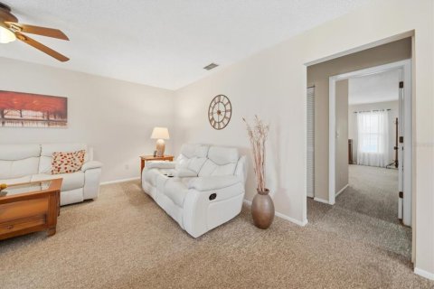 House in Palm Harbor, Florida 2 bedrooms, 106.65 sq.m. № 2156257 - photo 28