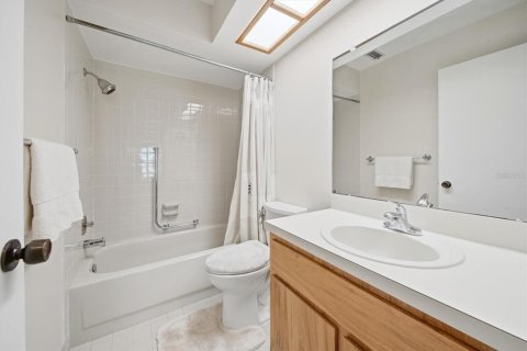 House in Palm Harbor, Florida 2 bedrooms, 106.65 sq.m. № 2156257 - photo 26