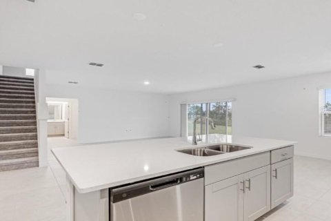 Casa en venta en Parrish, Florida, 5 dormitorios, 212.47 m2 № 1915286 - foto 11