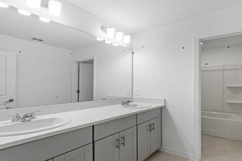 Casa en venta en Parrish, Florida, 5 dormitorios, 212.47 m2 № 1915286 - foto 16