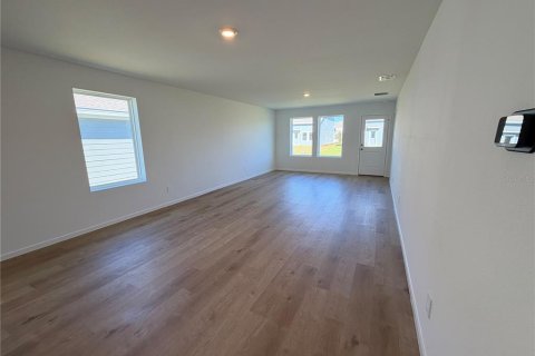 Villa ou maison à louer à Kissimmee, Floride: 4 chambres, 148.64 m2 № 2430869 - photo 9