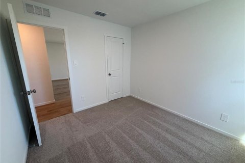 Villa ou maison à louer à Kissimmee, Floride: 4 chambres, 148.64 m2 № 2430869 - photo 8