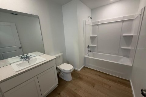 Villa ou maison à louer à Kissimmee, Floride: 4 chambres, 148.64 m2 № 2430869 - photo 11