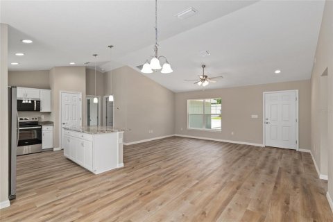 Villa ou maison à vendre à Dunnellon, Floride: 3 chambres, 136.85 m2 № 1902258 - photo 5