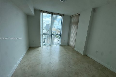 Condominio en alquiler en Hollywood, Florida, 3 dormitorios, 137.68 m2 № 2155071 - foto 13