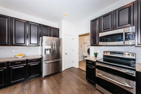 Touwnhouse à vendre à Seminole, Floride: 4 chambres, 257.53 m2 № 1835142 - photo 13