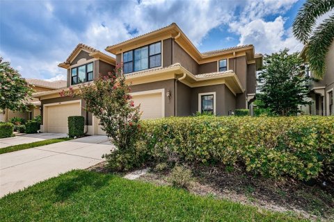 Touwnhouse à vendre à Seminole, Floride: 4 chambres, 257.53 m2 № 1835142 - photo 2
