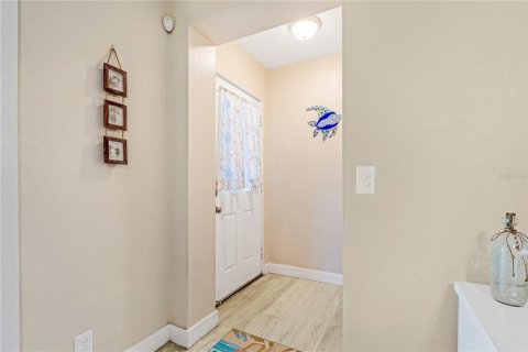 Villa ou maison à louer à Daytona Beach, Floride: 3 chambres, 110.18 m2 № 2431834 - photo 10