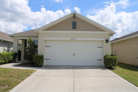 Villa ou maison à Saint Cloud, Floride 3 chambres, 139.45 m2 № 2317269