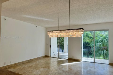 Купить кондоминиум в Авентура, Флорида 2 спальни, 152.36м2, № 1812130 - фото 2