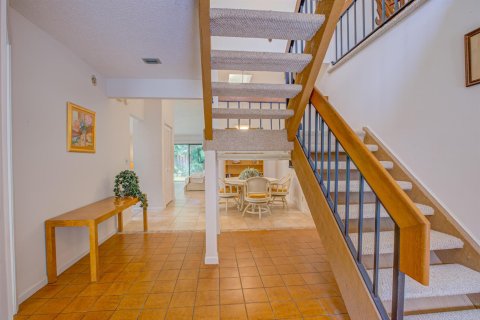 Touwnhouse à vendre à Palm Beach Gardens, Floride: 2 chambres, 134.52 m2 № 2409060 - photo 2