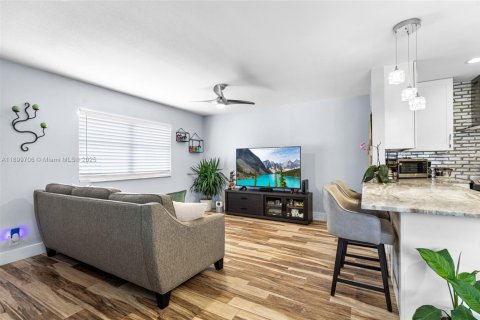 Condominio en venta en Delray Beach, Florida, 1 dormitorio, 66.89 m2 № 1950756 - foto 6