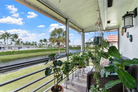 Condominio en venta en Delray Beach, Florida, 1 dormitorio, 66.89 m2 № 1950756 - foto 19
