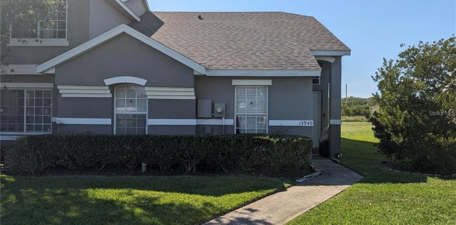 Casa en Orlando, Florida 3 dormitorios, 115.76 m2 № 1903176