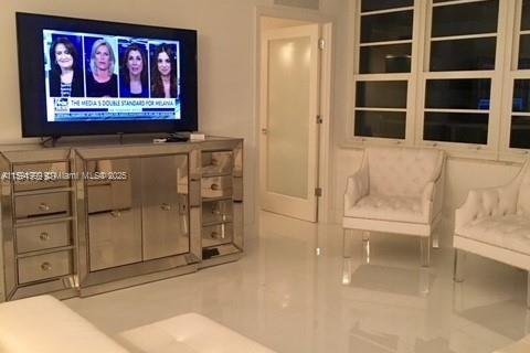 Condominio en Miami Beach, Florida, 2 dormitorios  № 2012314