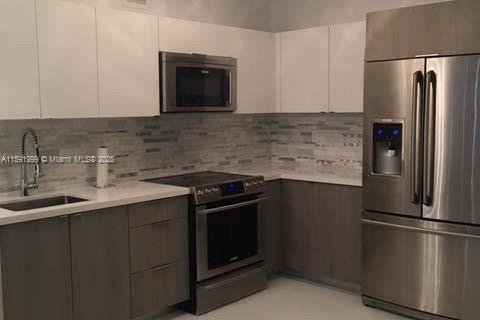 Condominio en alquiler en Miami Beach, Florida, 2 dormitorios, 110.55 m2 № 2012314 - foto 7