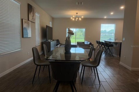 Villa ou maison à louer à Davenport, Floride: 3 chambres, 179.77 m2 № 2408162 - photo 5
