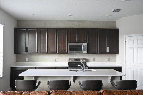 Villa ou maison à louer à Davenport, Floride: 3 chambres, 179.77 m2 № 2408162 - photo 8