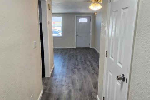 Villa ou maison à vendre à New Port Richey, Floride: 2 chambres, 67.08 m2 № 2204543 - photo 5